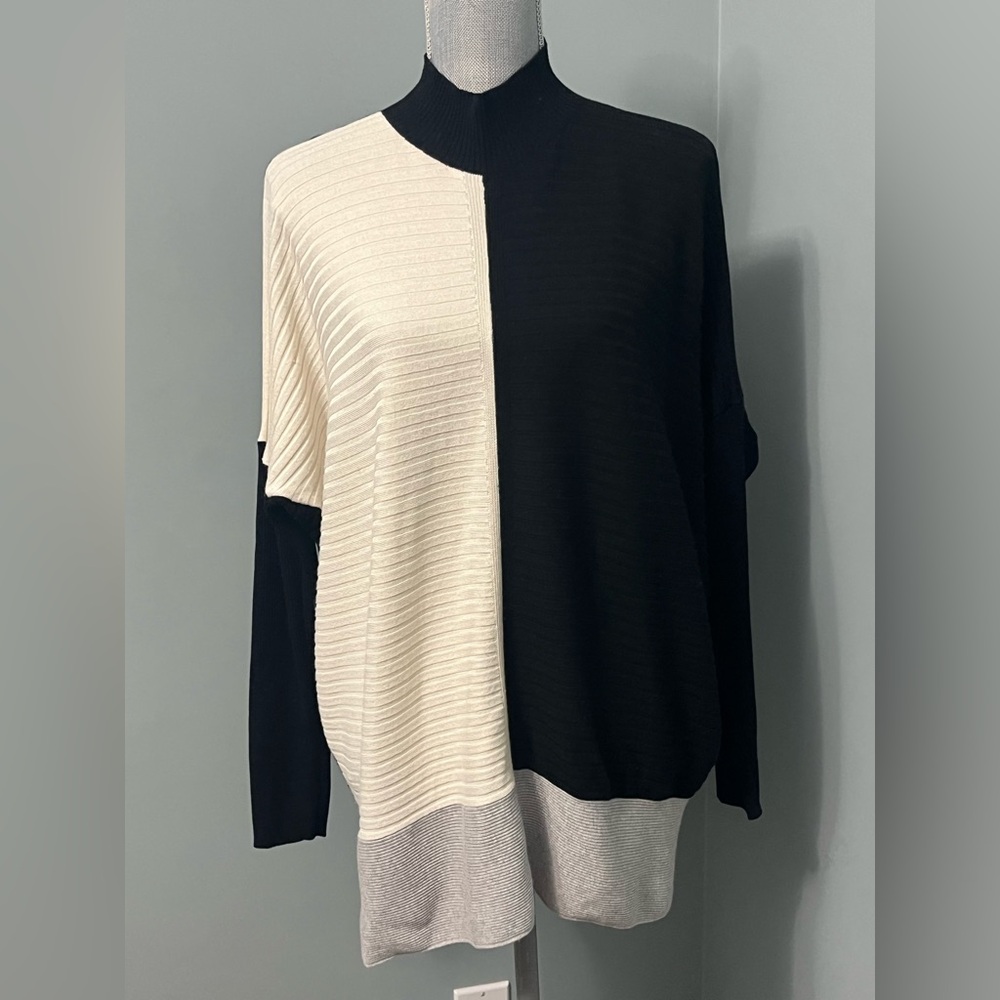 BLACK TAPE bat wing knit sweater quiet luxury old money coastal size medium